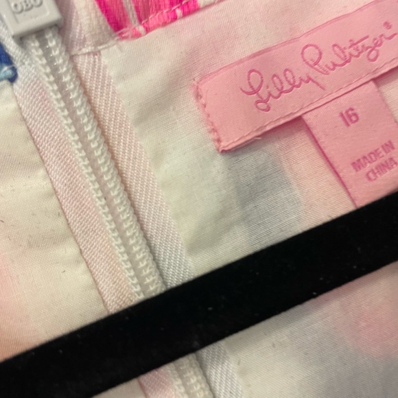 Lily Pulitzer lined midi dress. - Picture 3 of 5